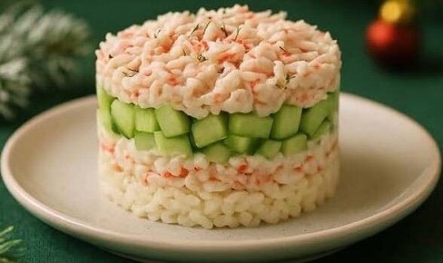 Снежный салат с крабом и авокадо — простой уютный микс для меню