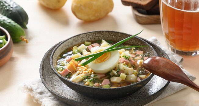 Секреты идеальной окрошки: как приготовить это летнее чудо