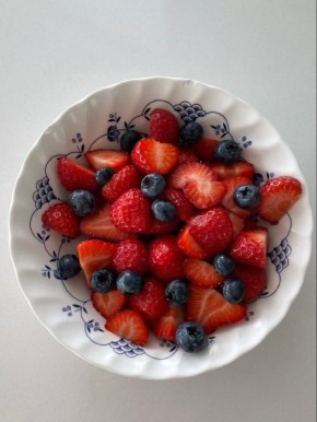 Топ-5 продуктов для сияния кожи: как питаться, чтобы выглядеть на 30 лет