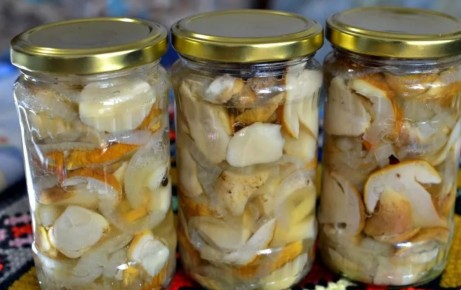 Грибной салат с луком: Как приготовить удивительную закуску из Карпат