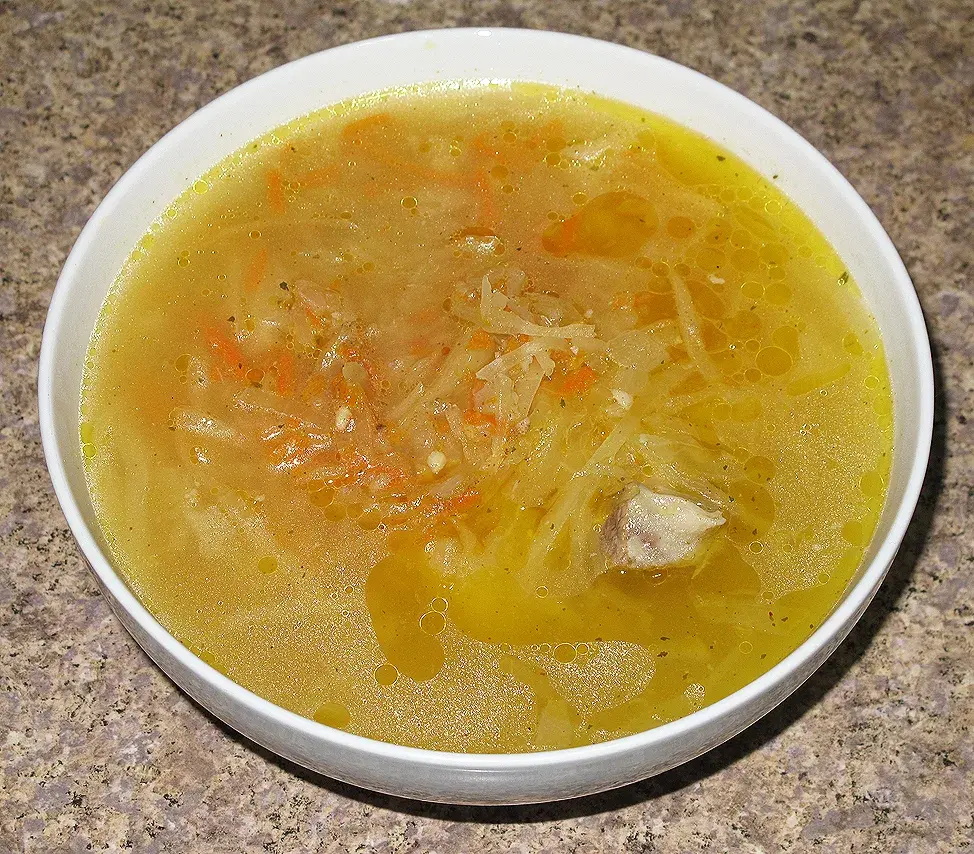 Секреты здоровья: как превратить щи в полезное блюдо