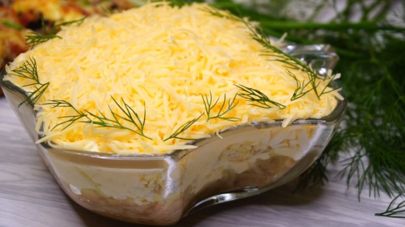 Погрузитесь во вкус: уникальный салат «Париж в снегу» с четырьмя ингредиентами