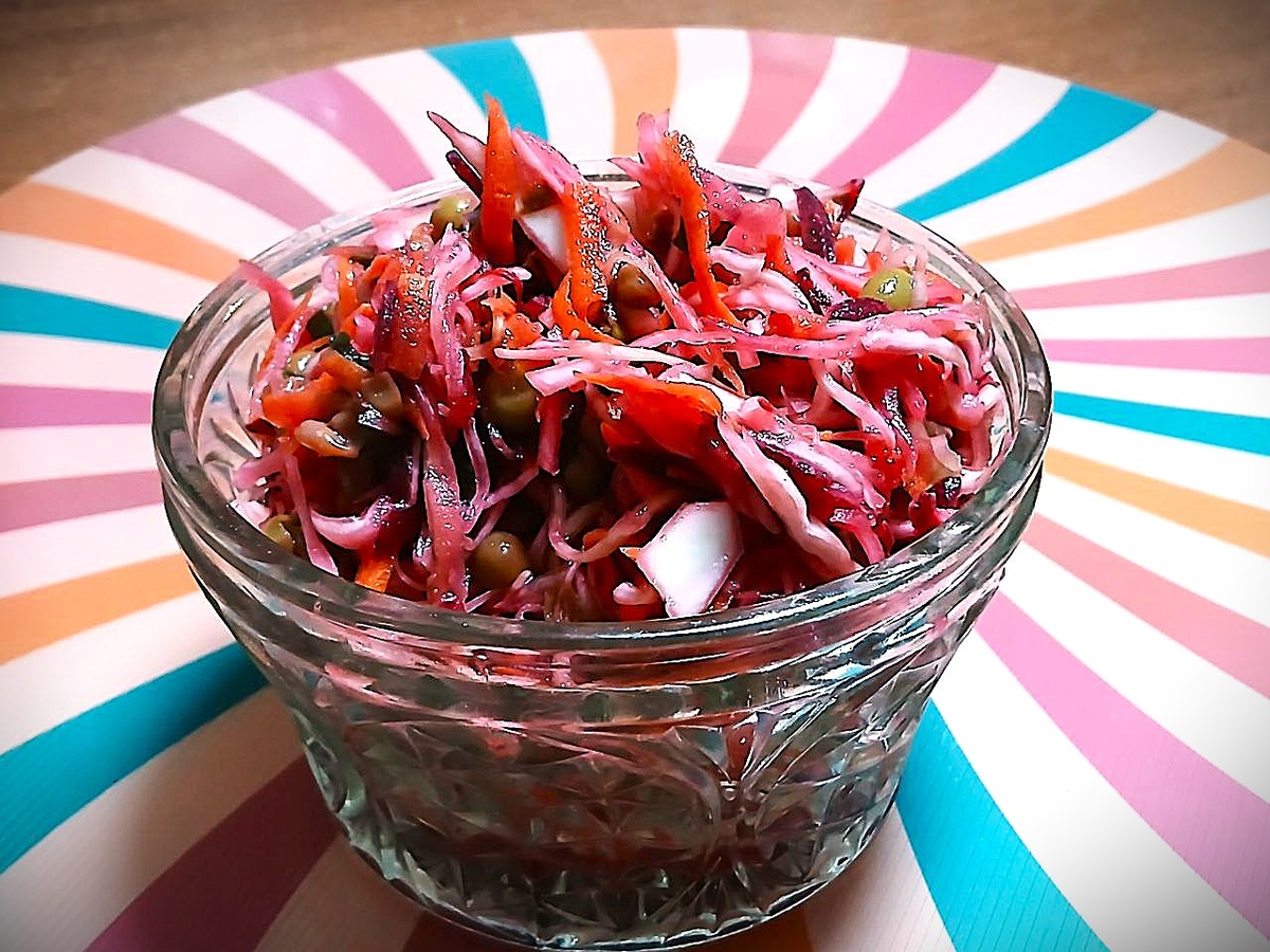 Салат, который украсит ваш стол и поддержит здоровье