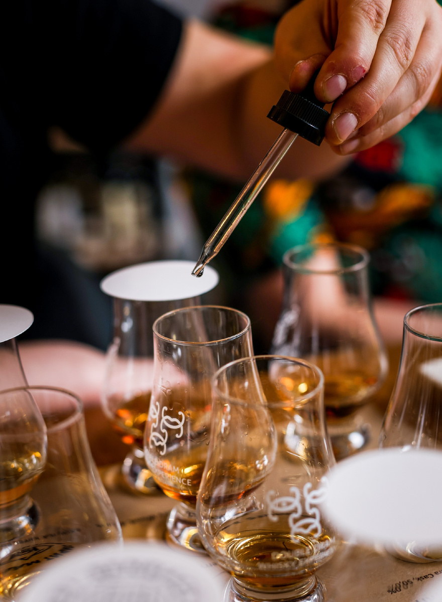 Как формируются уникальные ароматы виски