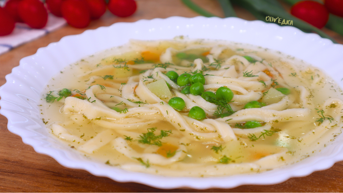 Простой и вкусный суп с домашней лапшой, который полюбят все