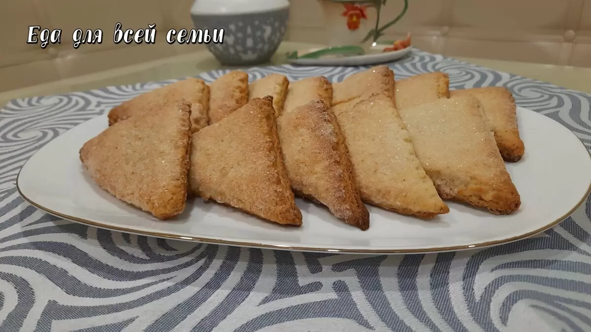 Секреты слоеных треугольников: гармония вкуса и доступности