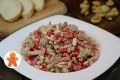 Салат «Вкусный»: яркое сочетание для вашего стола