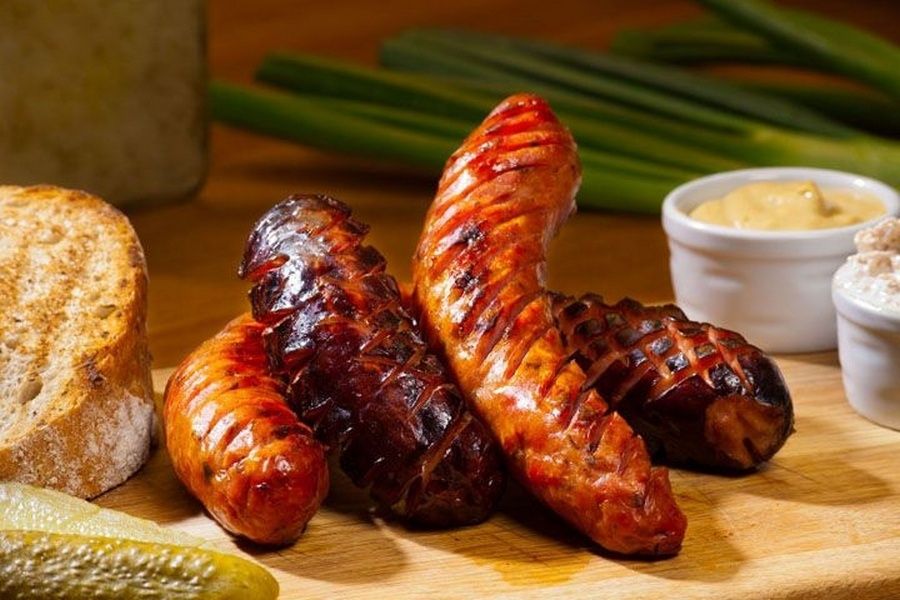 Наслаждение чешской кухней: колбаски, супы и необычные деликатесы